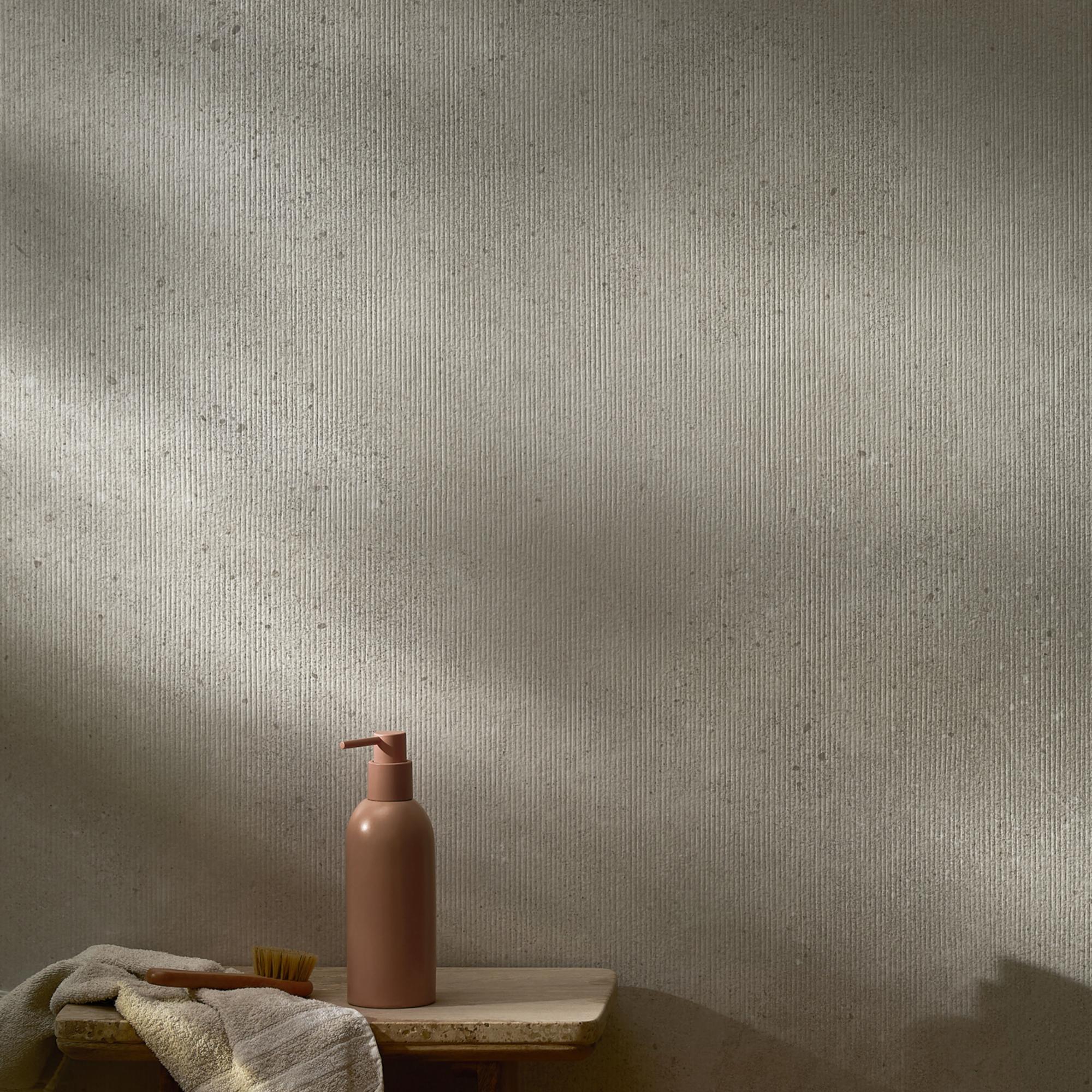 Obkladový panel Modee - Tile Raw concrete Massi Ivory WMT 540S 600x1200x4 mm Stripes